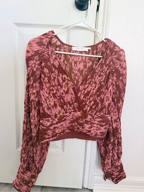 Astr Rose-Brown and Pink Floral V-Neck Blouse